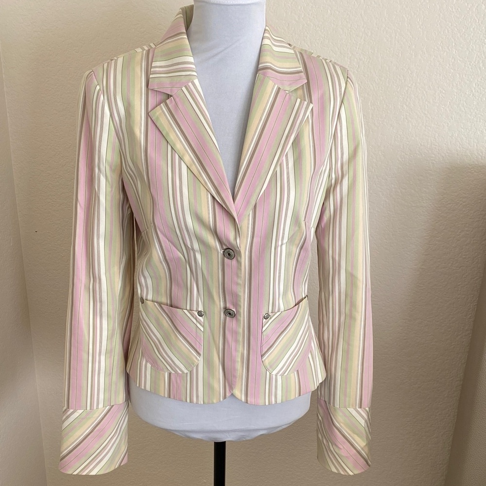 Elegant Striped Blazer in Pink and Cream